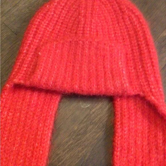 NEW! Wyeth knit Trapper hat display picture 3